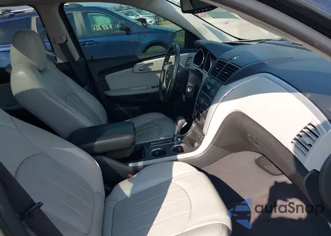 2010 Chevrolet Traverse Ltz z USA, uszkodzony, nr VIN 1GNLVHED9AS115881